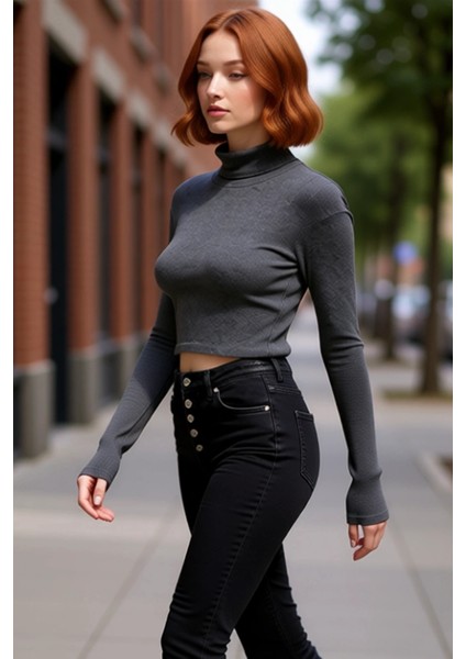 Kadın Fitted Balıkçı Yaka Uzun Kollu Crop Örme Bluz Cool & Comfort Persona Kış Sezonu Için Ideal