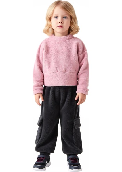 Kız Çocuk Peluş Dokulu Bisiklet Yaka Üst ve Jogger Pantolon Takımı Kaliteli Şık Rahat fırsatları