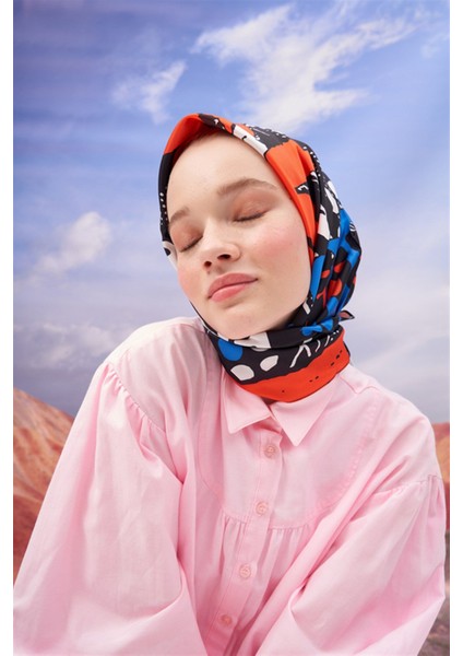 Twill Eşarp Siyah Büyük Çiçek Desen fiyatları