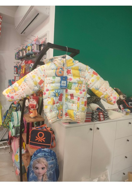 Unisex Çocuk Lisanslı Kapüşonlu Mont Krem