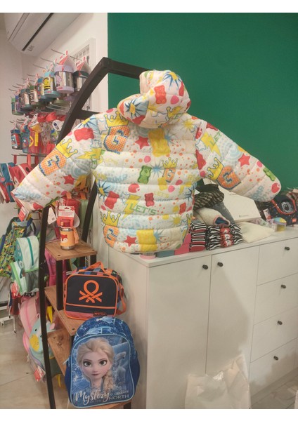 Unisex Çocuk Lisanslı Kapüşonlu Mont Krem fiyatları