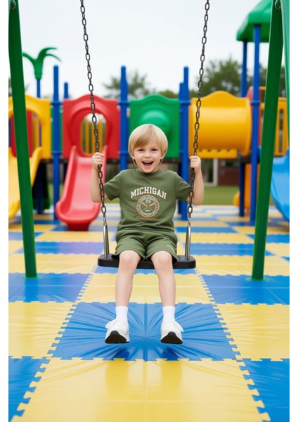 Erkek Çocuk Spor Şehir Baskılı Pamuklu T Shirt ve Şort Takımı Kaliteli Şık Rahat modelleri