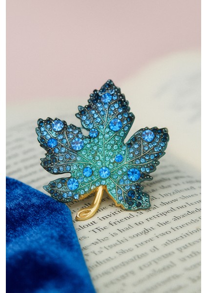 Göksunun Izi Mavi Taşlı Altın Tonlu Yaprak Formlu Metal Broş Aksesuar fırsatları