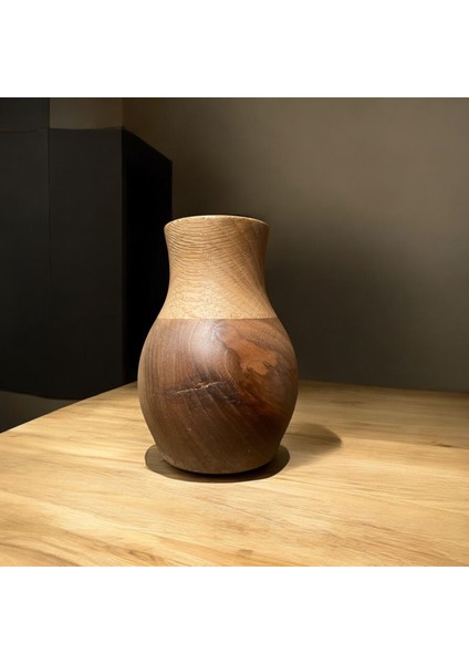 🌰 El Yapımı Ceviz ve Meşe Ağaçlarından Ahşap Vazo modelleri