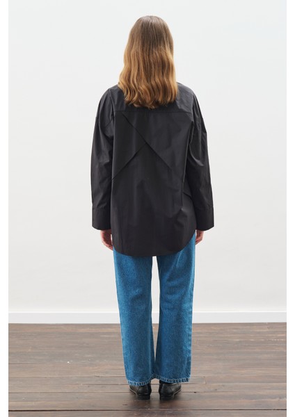 Tasarım Detaylı Oversıze Gömlek Siyah