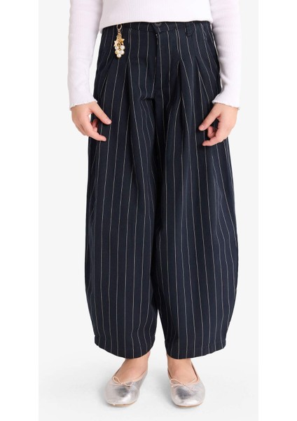 Kız Çocuk Baggy Fit Charm Detaylı Geniş Paça Gabardin Pantolon G3250A825WN modelleri