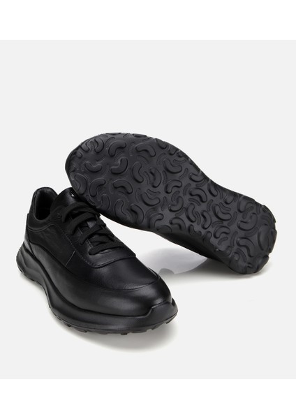 02AYH314020A100 ERKEK Deri Siyah Yumuşak Dokulu Yüksek Tabanlı Spor Ayakkabı