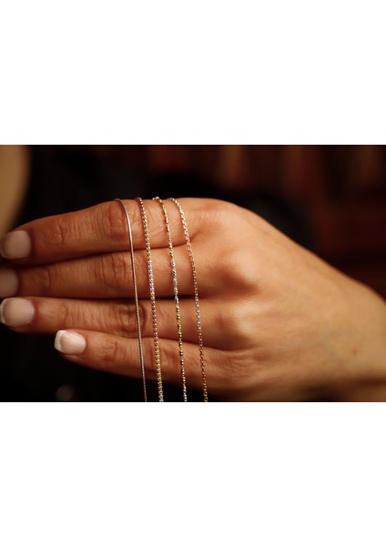 Üç Işık Kolye indirimleri