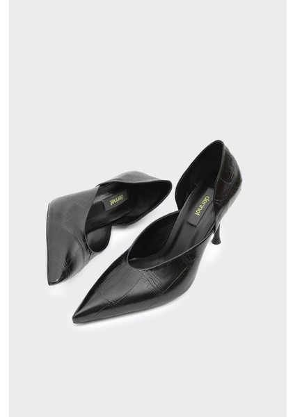 Dekolteli Kadın Stiletto fırsatları