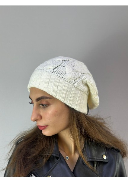 Beyaz Örgü Kadın Bere fırsatları