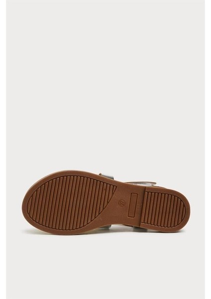 151310 Rahat Düz Sandalet Hakiki Deri Gümüş fırsatları