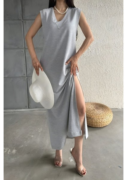 V Yaka Cepli Elbise indirimleri