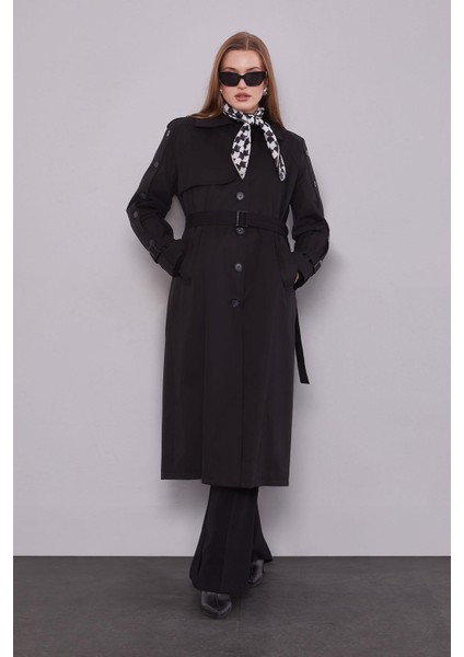Siyah Kol Düğme Detaylı Trençkot