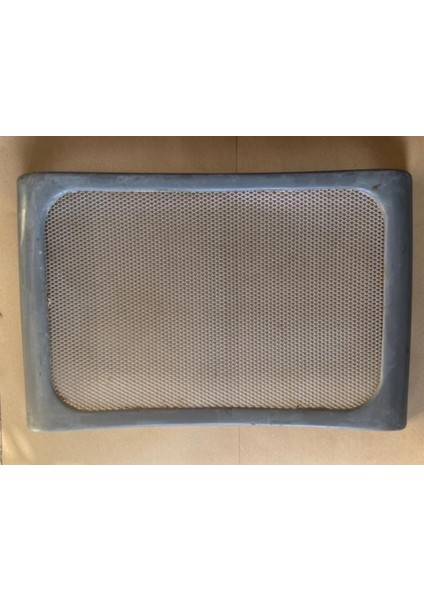 Traktör Ön Panjur Eski Üretim