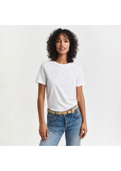 Kadın Krem Regular Fit Bisiklet Yaka Logolu T-Shirt