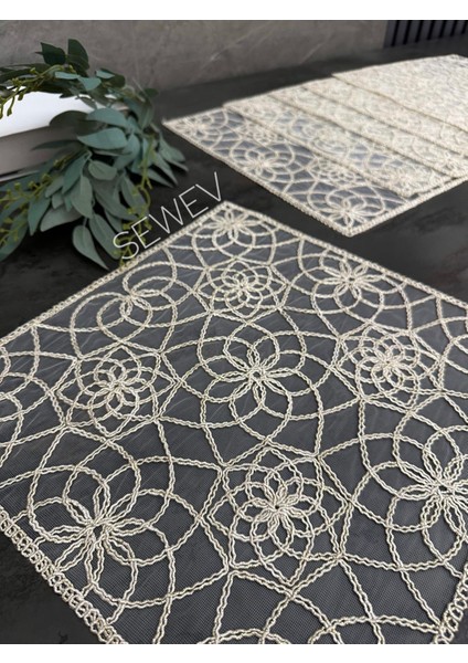 Simli Runner Masa Örtüsü Sehpa Örtüsü (Sütlü Kahve)