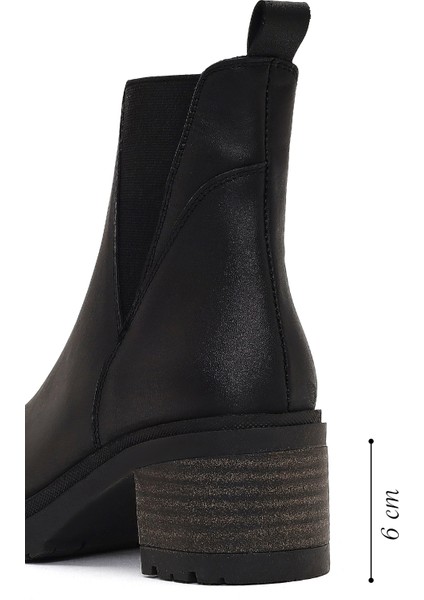Kadın Siyah Fermuarlı Kalın Topuklu Deri Bot 25WFD340218 fiyatları
