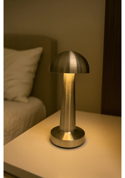 Bakır Metal Gövdeli Mantar LED Masa Lambası