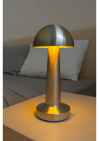 Bakır Metal Gövdeli Mantar LED Masa Lambası