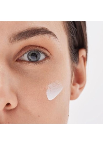 Super Fluid Mattifying Matlaştırıcı Güneş Kremi SPF50+ 50 ml fiyatları