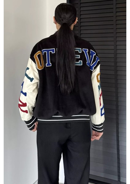 Kadın Deri Garnili Ön Çıtçıtlı Çıkartma Baskılı Ceket P-00018888 fırsatları