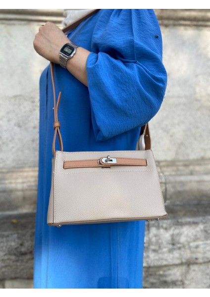 Kilit Detaylı Bayan Omuz ve Çapraz Çantası modelleri