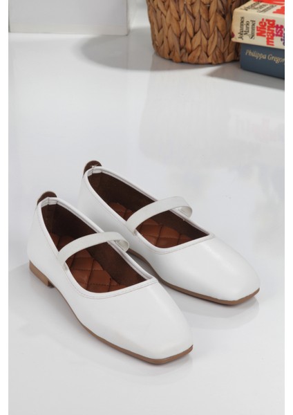 Beyaz Kare Burunlu Balerin Kadın Babet fırsatları