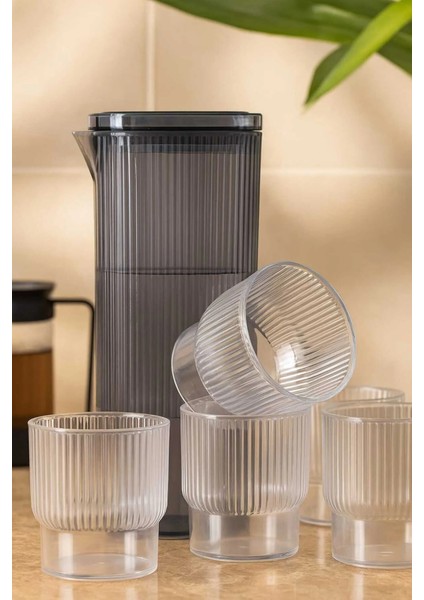 5 Parça Kristal Sürahi Seti-Kulpsuz Akrilik Sürahi+ 4 Adet Plastik Bardak