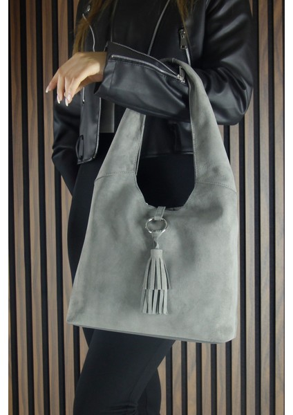 Gri Hakiki Dana Süet Püsküllü Manyetik Kapaklı Orta Boy Günlük Omuz Çantası fırsatları