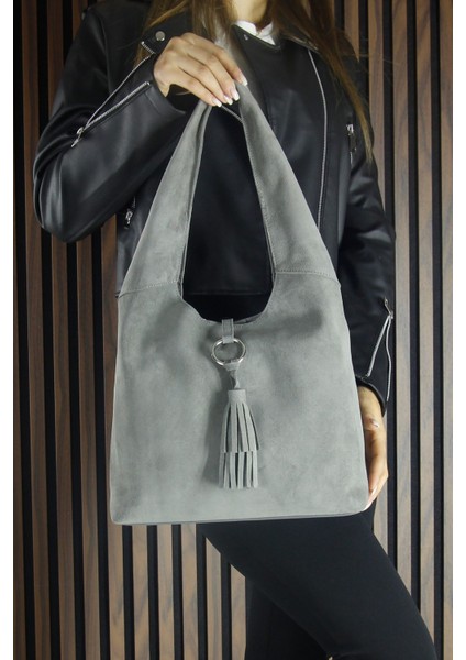Gri Hakiki Dana Süet Püsküllü Manyetik Kapaklı Orta Boy Günlük Omuz Çantası indirimleri