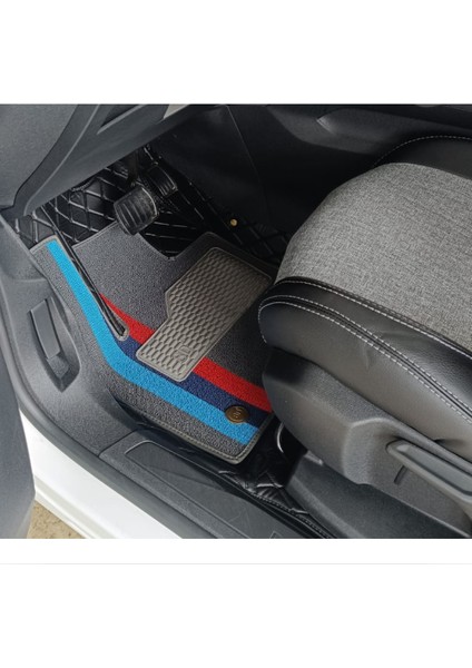 Peugeot 2008 2023 Sonrası (Dizel) Aracına Özel 8d Çift Katmanlı Havuzlu Paspas Takımı fiyatları