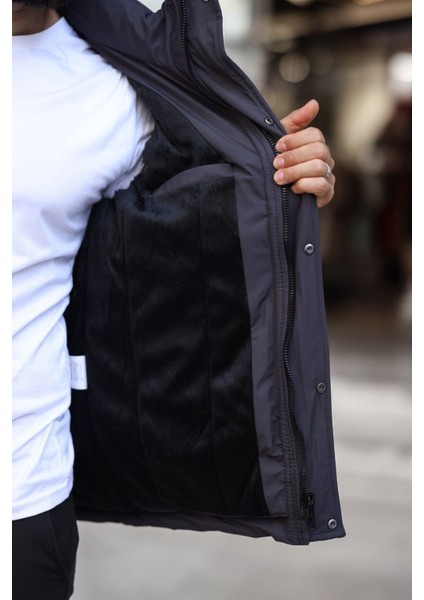 Kapüşonu Çıkabilen Içi Kürklü Softshell Mont fırsatları