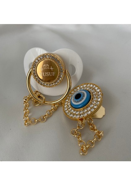 Altın Kaplama Nazar Boncuklu Isimli Emzik Zinciri Seti – Kişiye Özel Zirkon Taşlı Bebek Emziği