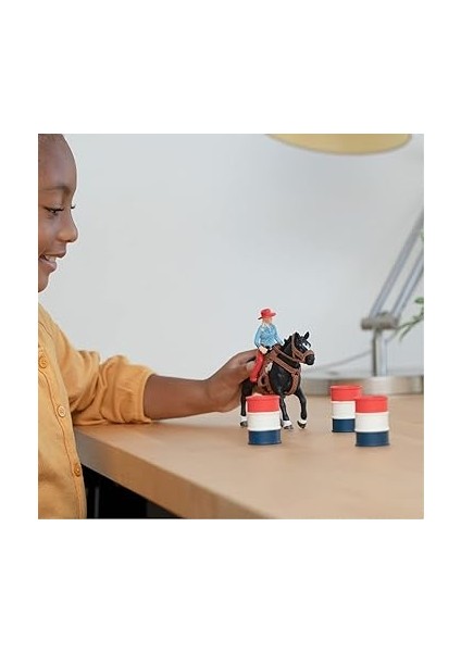 Kovboy Kız ve Fıçılı At Yarışı fırsatları