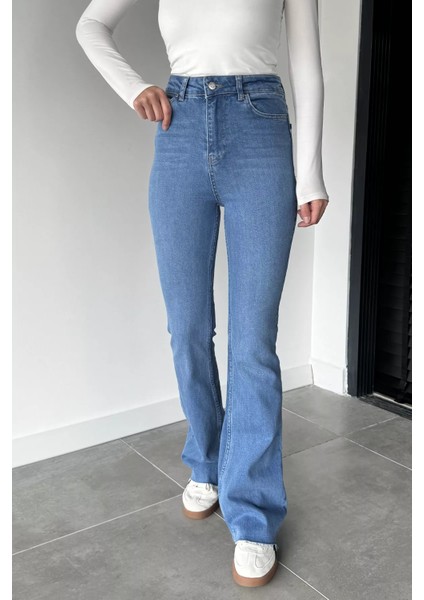 Kadın Ispanyol Paça Yüksek Bel Jean Kot Pantolon P-00018897