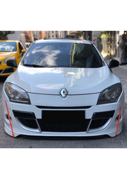 Renault Megane 3 Ön Ek 2008-2013 (Plastik) Boyasız