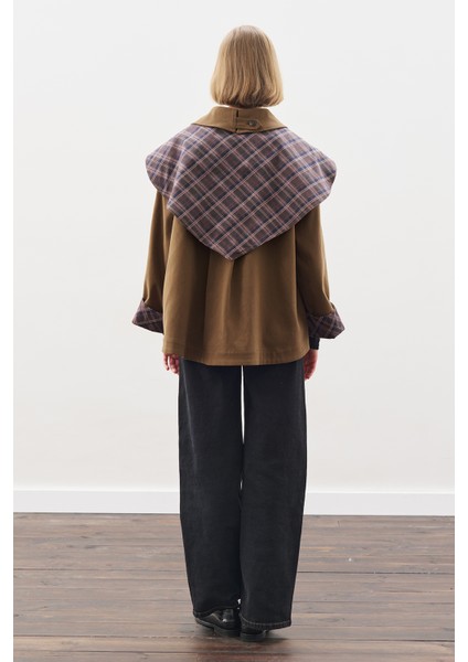 Greta Şal Detaylı Parka Ceket Haki