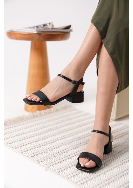 Modaserdem Date Kadın Mat Siyah Topuklu Sandalet modelleri