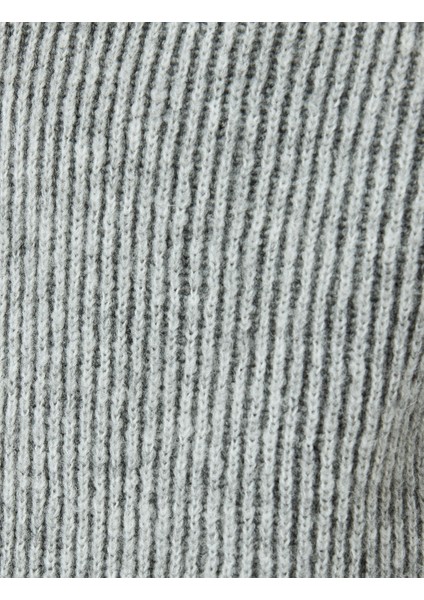 Yarım Fermuarlı Uzun Kollu Kışlık Triko Kazak