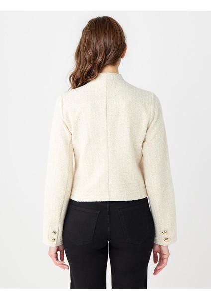 Ekru Düz Kesim Metal Düğme Detaylı Dokuma Ceket indirimleri