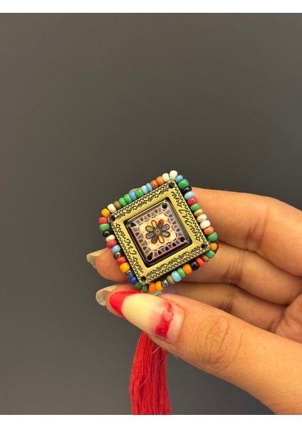 Turuncu Püsküllü Etnik Kadın Broş Yaka Iğnesi Giyim Aksesuarı 3x3 cm modelleri