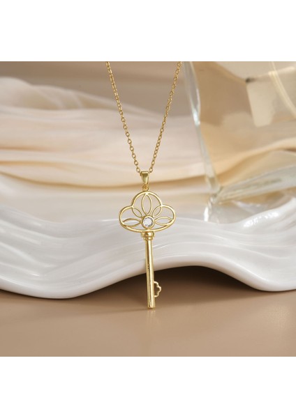 Yeni Kıdemli Işık Duygusu Lüks Titanyum Çelik Kolye Kadın Niş Tasarım Baharatlı Kız Inci Köprücük Kemiği Zinciri Moda Yüz Aksesuarları ile (Yurt Dışından)