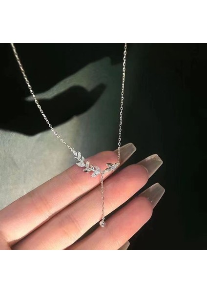 Yeni Kolye Kadın Niş Aksesuarları Baharatlı Kız Tatlı Serin Köprücük Kemiği Zinciri Kazak Kazak Zinciri Yüz Üst Düzey Süslemeler Duygusu ile (Yurt Dışından)