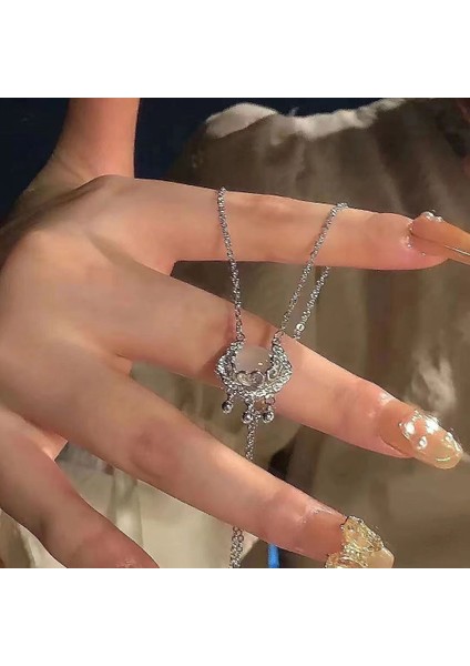 Yeni Kolye Kadın Niş Aksesuarları Baharatlı Kız Tatlı Serin Köprücük Kemiği Zinciri Kazak Kazak Zinciri Yüz Üst Düzey Süslemeler Duygusu ile (Yurt Dışından)