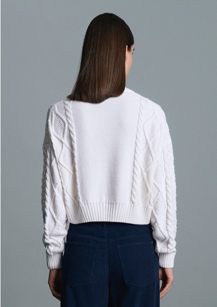 M Logo Crop Ekru Kazak 1710796-80194 fırsatları