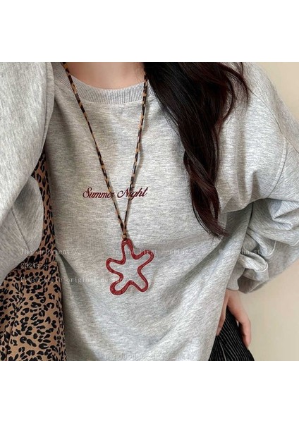 Yeni Kolye Kadın Niş Aksesuarları Baharatlı Kız Tatlı Serin Köprücük Kemiği Zinciri Kazak Kazak Zinciri Yüz Üst Düzey Süslemeler Duygusu ile (Yurt Dışından)