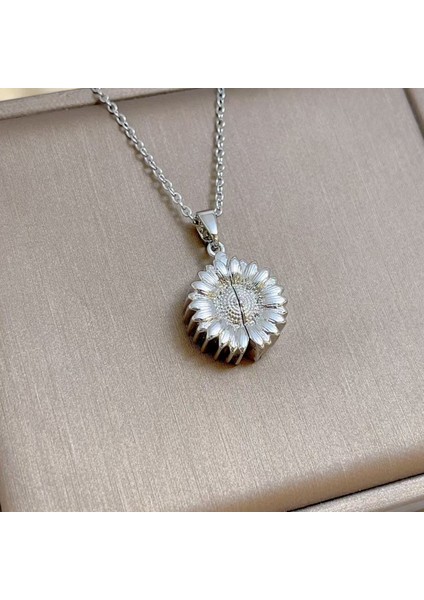 Yeni Avrupa ve Amerika Birleşik Devletleri Noel Serisi Kolye Kadın Basit Yeni Iş Tatil Elemanları Mikro-Kabuklu Yağ Damlası Kolye (Yurt Dışından)