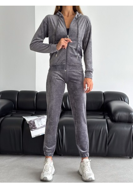 Kadife Kumaş Kapüşonlu Eşofman Takımı – Rahat Fit Günlük Şık Takım | Velvet Zip Hoodie Tracksuit Set fiyatları