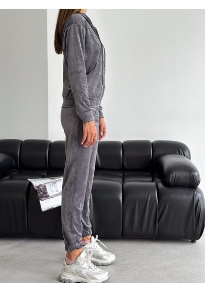 Kadife Kumaş Kapüşonlu Eşofman Takımı – Rahat Fit Günlük Şık Takım | Velvet Zip Hoodie Tracksuit Set fırsatları