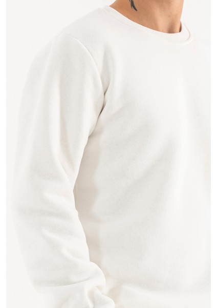 Erkek Beyaz Sweatshirt Bisiklet Yaka Rahat Kalıp 3 Iplik Şardonlu Nakışlı